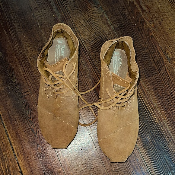 TOMS Moccasins Women’s 8 - Picture 5 of 7